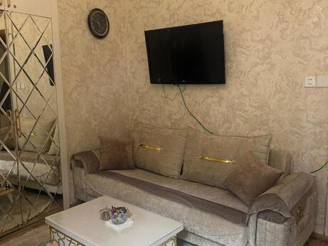 1 otaqlı köhnə tikili - Nizami m. - 22 m²