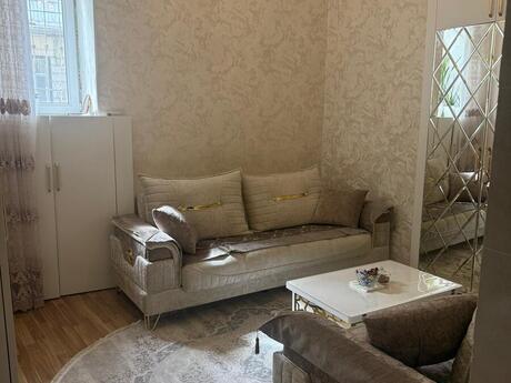 1 otaqlı köhnə tikili - Nizami m. - 22 m²