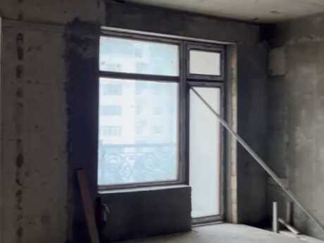 4 otaqlı yeni tikili - 28 May m. - 182 m²