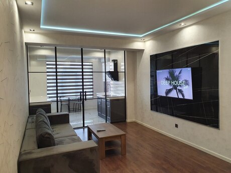 Kirayə 2 otaqlı mənzil, 80 m², Şah İsmayıl Xətai: 1 700 ₼/ay 5