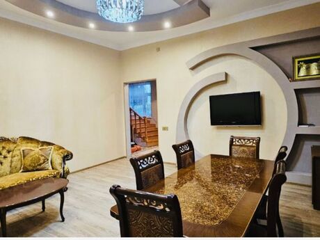 Elan №6049798 - Bakı, Novxanı q., 5 otaqlı, 170 m²