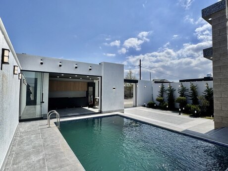 4 otaqlı həyət evi/bağ evi - Mərdəkan q. - 150 m²
