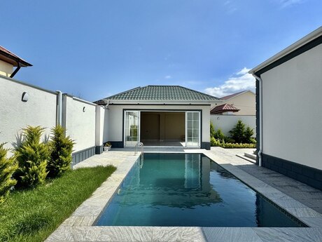 4 otaqlı həyət evi/bağ evi - Mərdəkan q. - 150 m²