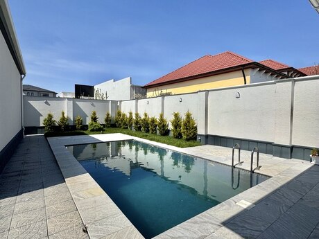 4 otaqlı həyət evi/bağ evi - Mərdəkan q. - 150 m²