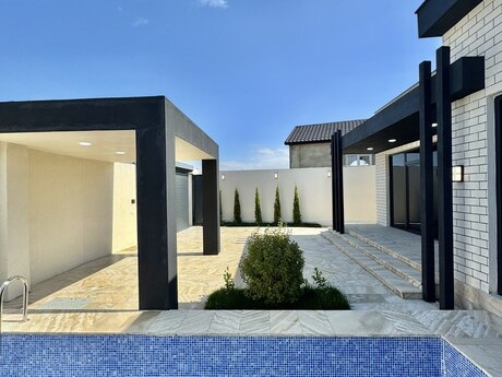 4 otaqlı həyət evi/bağ evi - Mərdəkan q. - 135 m²