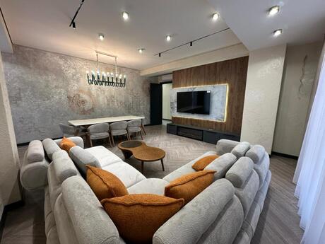 Elan №6049886 - Bakı, Gənclik m., 3 otaqlı, 140 m², 14/19 mərtəbə