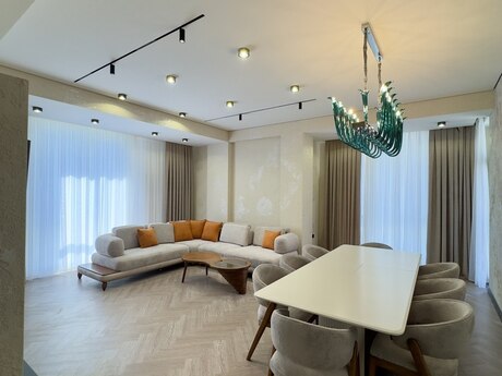 3 otaqlı yeni tikili - Gənclik m. - 143 m²