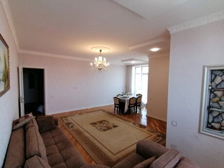 4-комн. новостройка - м. 20 января - 125 м²