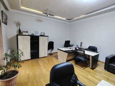 3 otaqlı ofis - Gənclik m. - 157 m²
