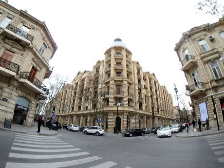 Объявление №6050055 - Баку, м. Сахил, 3-комн., 130 м², 5/5 этаж