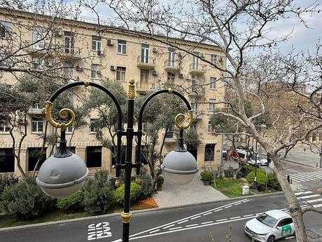 Elan №6050060 - Bakı, 28 May m., 3 otaqlı, 60 m², 2/5 mərtəbə