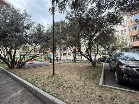 2 otaqlı köhnə tikili - Memar Əcəmi m. - 50 m²