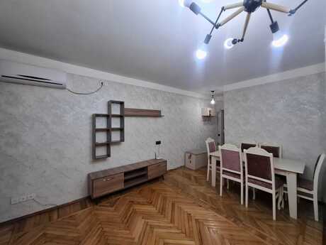 2 otaqlı köhnə tikili - İnşaatçılar m. - 40 m²
