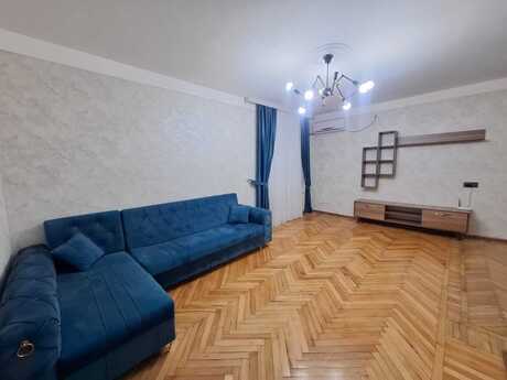 2 otaqlı köhnə tikili - İnşaatçılar m. - 40 m²