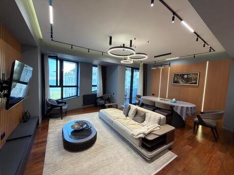 4 otaqlı yeni tikili - İçəri Şəhər m. - 163 m²