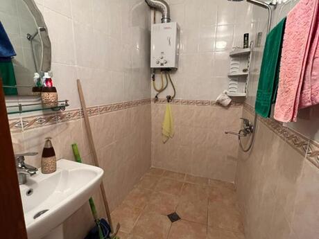 5 otaqlı köhnə tikili - 20 Yanvar m. - 120 m²