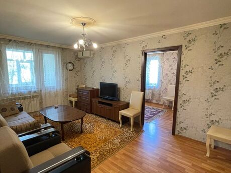 2 otaqlı köhnə tikili - 28 May m. - 50 m²