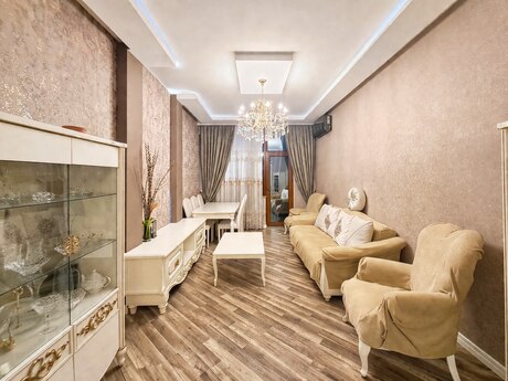 Объявление №6050259 - Хырдалан, Хырдалан, 4-комн., 136 м², 3/9 этаж