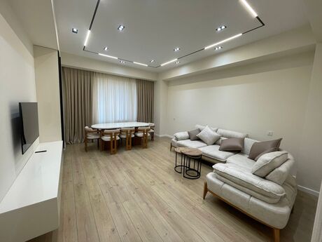 Объявление №6050325 - Баку, пос. Аг шехер, 3-комн., 130 м², 5/7 этаж