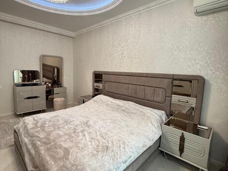 3-комн. новостройка - Бинагадинский р. - 100 м²