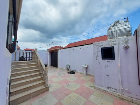 3 otaqlı həyət evi/bağ evi - Hövsan q. - 100 m²