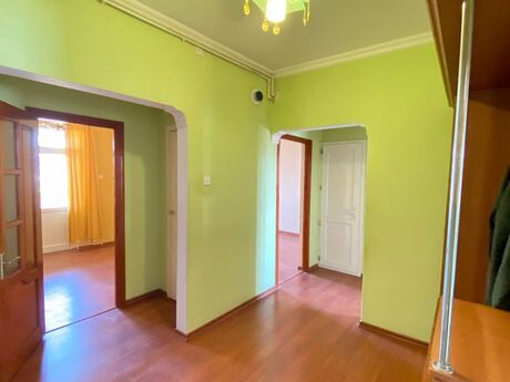 4 otaqlı köhnə tikili - Biləcəri q. - 115 m²