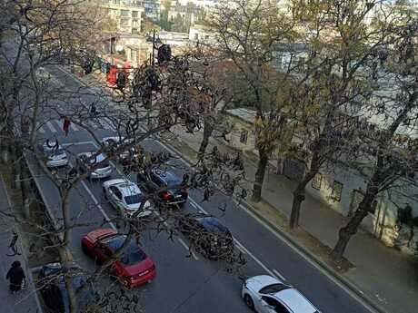 2 otaqlı köhnə tikili - Nizami m. - 60 m²