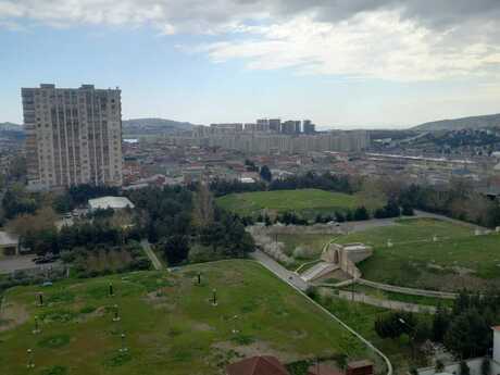 3-комн. новостройка - м. Иншаатчылар - 143 м²