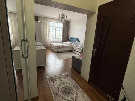 1 otaqlı yeni tikili - Qara Qarayev m. - 45 m²