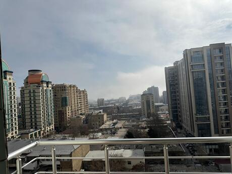 Elan №6050535 - Bakı, 28 May m., 4 otaqlı, 195 m², 8/16 mərtəbə