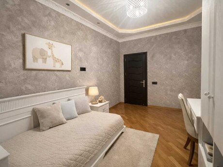 3 otaqlı yeni tikili - 20 Yanvar m. - 120 m²