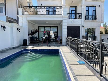 7 otaqlı həyət evi/bağ evi - Badamdar q. - 550 m²
