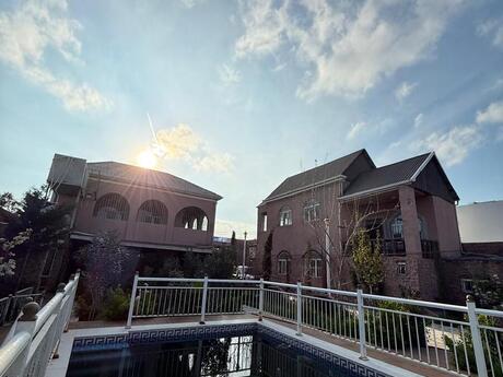 5 otaqlı həyət evi/bağ evi - Xəzər r. - 210 m²