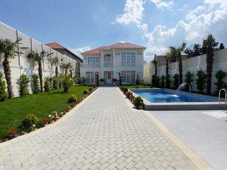 5 otaqlı həyət evi/bağ evi - Mərdəkan q. - 300 m²