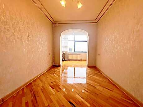 2 otaqlı köhnə tikili - Nərimanov r. - 61 m²