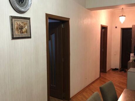 3-комн. новостройка - м. Ази Асланов - 93 м²