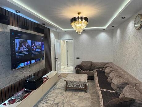 5 otaqlı köhnə tikili - Bakıxanov q. - 120 m²