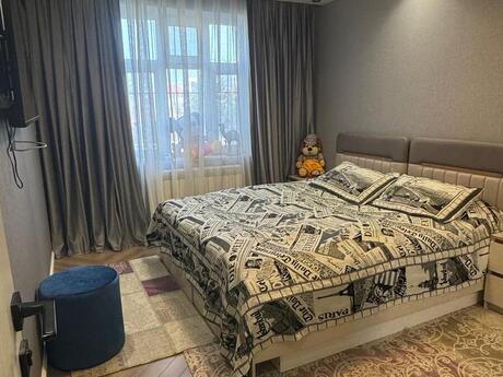 5 otaqlı köhnə tikili - Bakıxanov q. - 120 m²