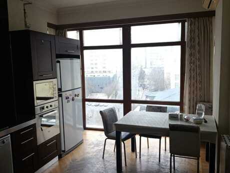 1 otaqlı ofis - 28 May m. - 30 m²