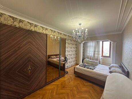 4 otaqlı köhnə tikili - Xalqlar Dostluğu m. - 105 m²
