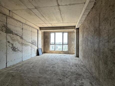 3 otaqlı yeni tikili - Azadlıq Prospekti m. - 113 m²