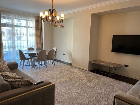 Elan №6050747 - Bakı, 8 Noyabr m., 4 otaqlı, 165 m², 9/25 mərtəbə