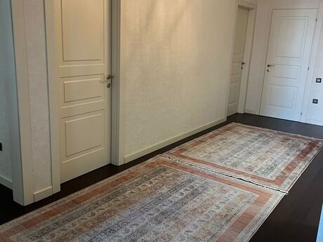 4 otaqlı yeni tikili - 8 Noyabr m. - 165 m²