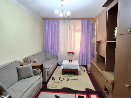 2 otaqlı köhnə tikili - Azadlıq Prospekti m. - 70 m²