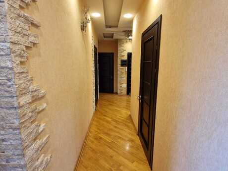 3 otaqlı yeni tikili - Nizami m. - 135 m²