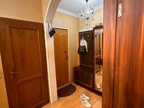 2 otaqlı köhnə tikili - Bakıxanov q. - 60 m²