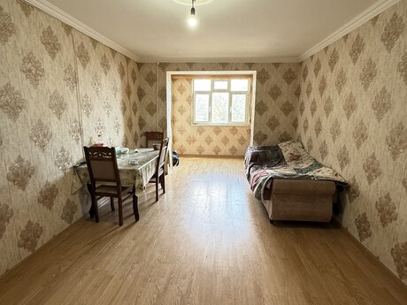 3 otaqlı köhnə tikili - Neftçilər m. - 80 m²