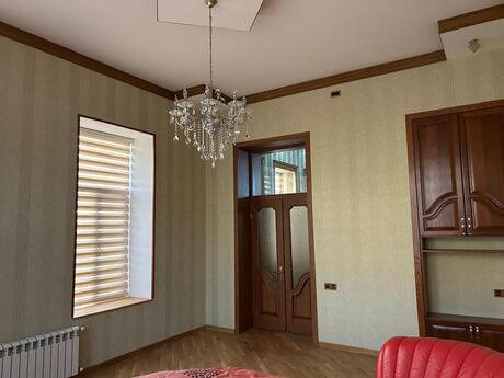 3 otaqlı köhnə tikili - Sahil m. - 110 m²