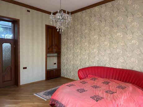 3 otaqlı köhnə tikili - Sahil m. - 110 m²
