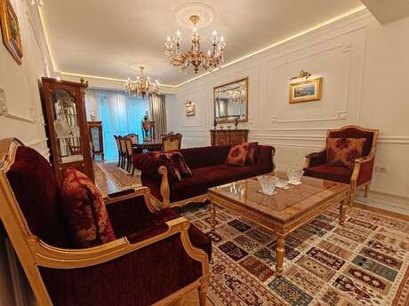 Elan №6050970 - Bakı, Nizami m., 4 otaqlı, 180 m², 11/16 mərtəbə